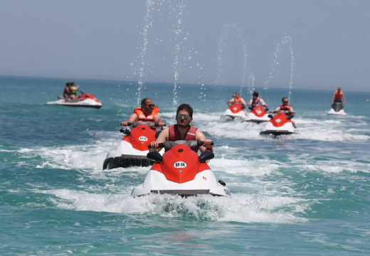 Djerba : Jet-Ski et Exploration d'Eaux Turquoises de la Méditerranée Jet-Ski à Djerba
