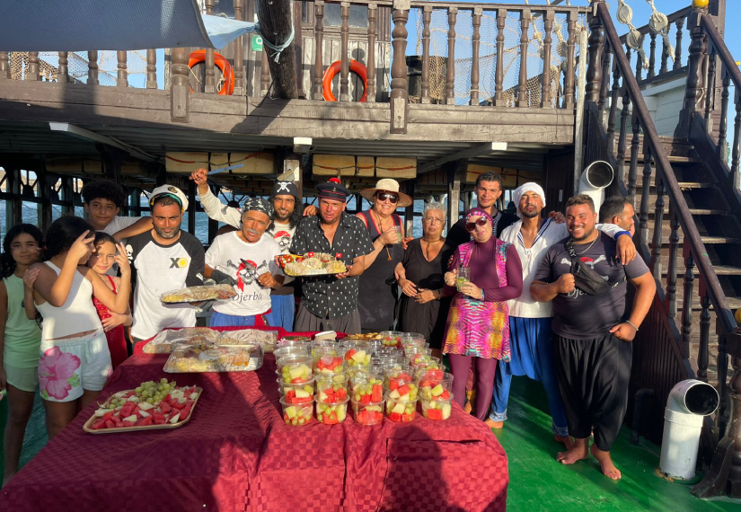 Balade en Mer à Djerba VIP - Bateau Barberousse -