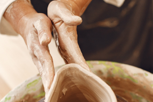 Introduction à la poterie traditionnelle :