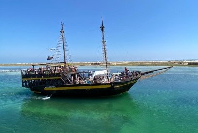 Bateau Pirate Djerba – Excursion Île aux Flamants | Aventure et Balade en Mer à Djerba
