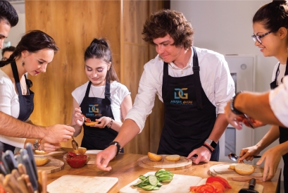 Cours de Cuisine à Djerba – Dégustation et Expérience avec un Local | Atelier Gastronomique à Djerba