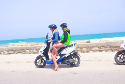 Location Scooter 125cc à Djerba (demi-journée) – Découvrez l’île autrement